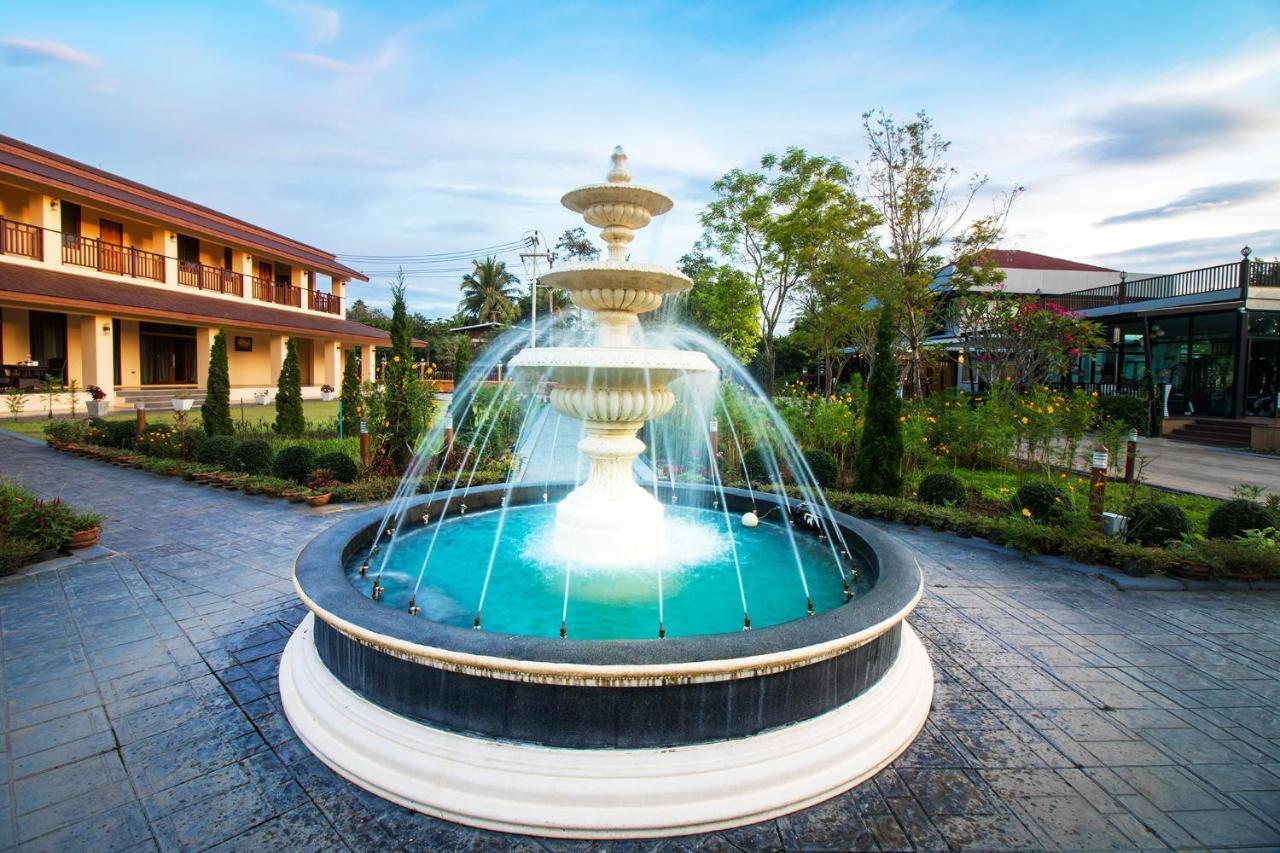 Au Place Hotel Loei Dış mekan fotoğraf